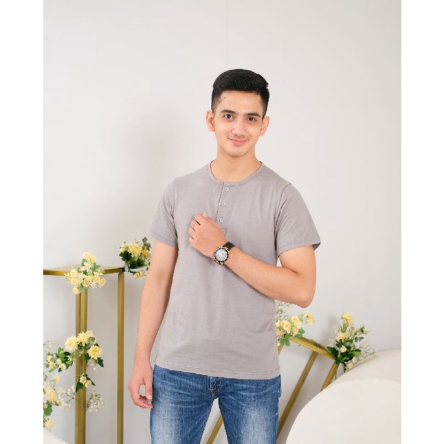 SPECIAL RAYYA EID *HENLEY MEN'S BASIC kaos polos / kaos polos kancing / kaos pria / kaos basic / oot