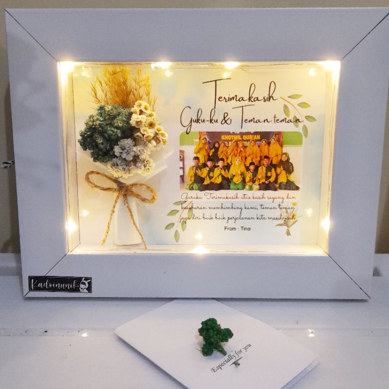 Jual kado kenang kenangan untuk guru Harga Terbaik & Termurah Maret
