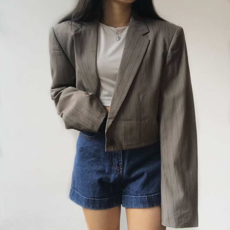 ZioZia Cropped Blazer