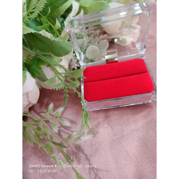 Kotak perhiasan weeding ring's kristal