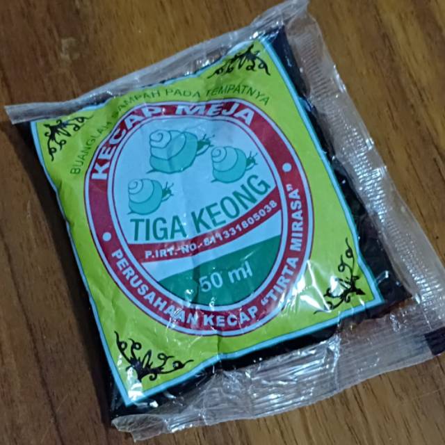 

Kecap Tiga Keong Khas Pati (50 ml)