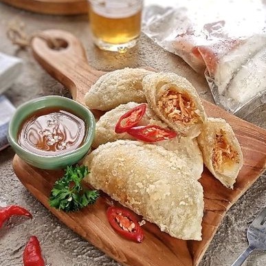 

CIRENG ISI AYAM SUWIR PEDAS
