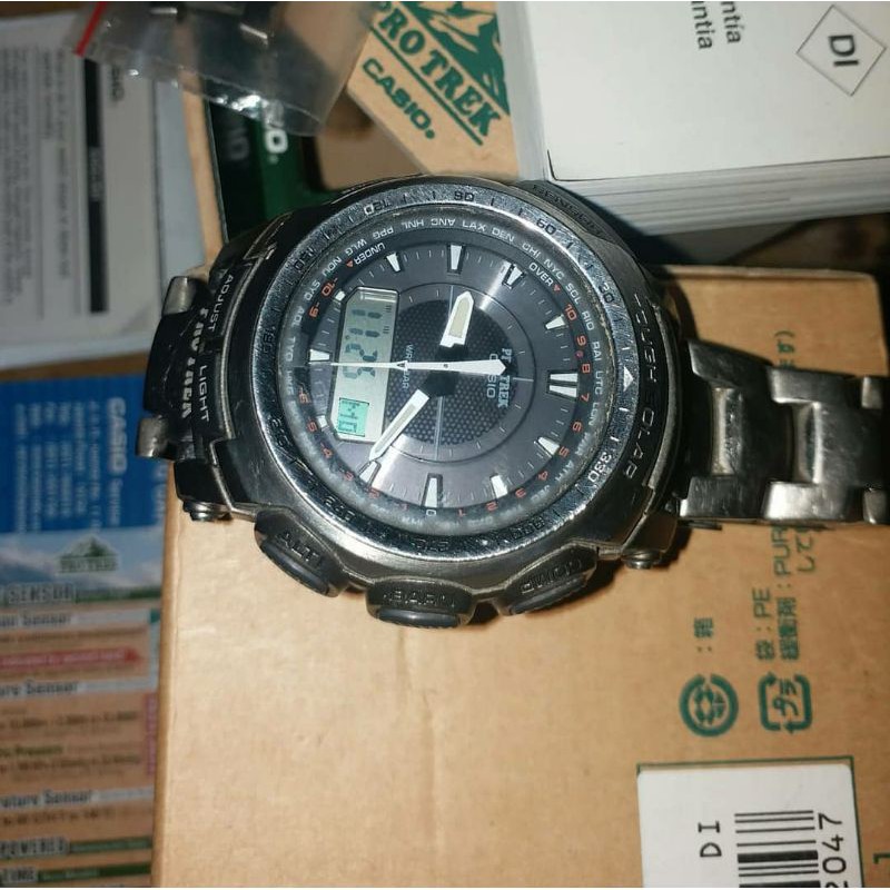 Jam Tangan Pria CASIO PROTREK