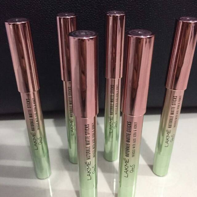 Lakme naturale matte still lipstik