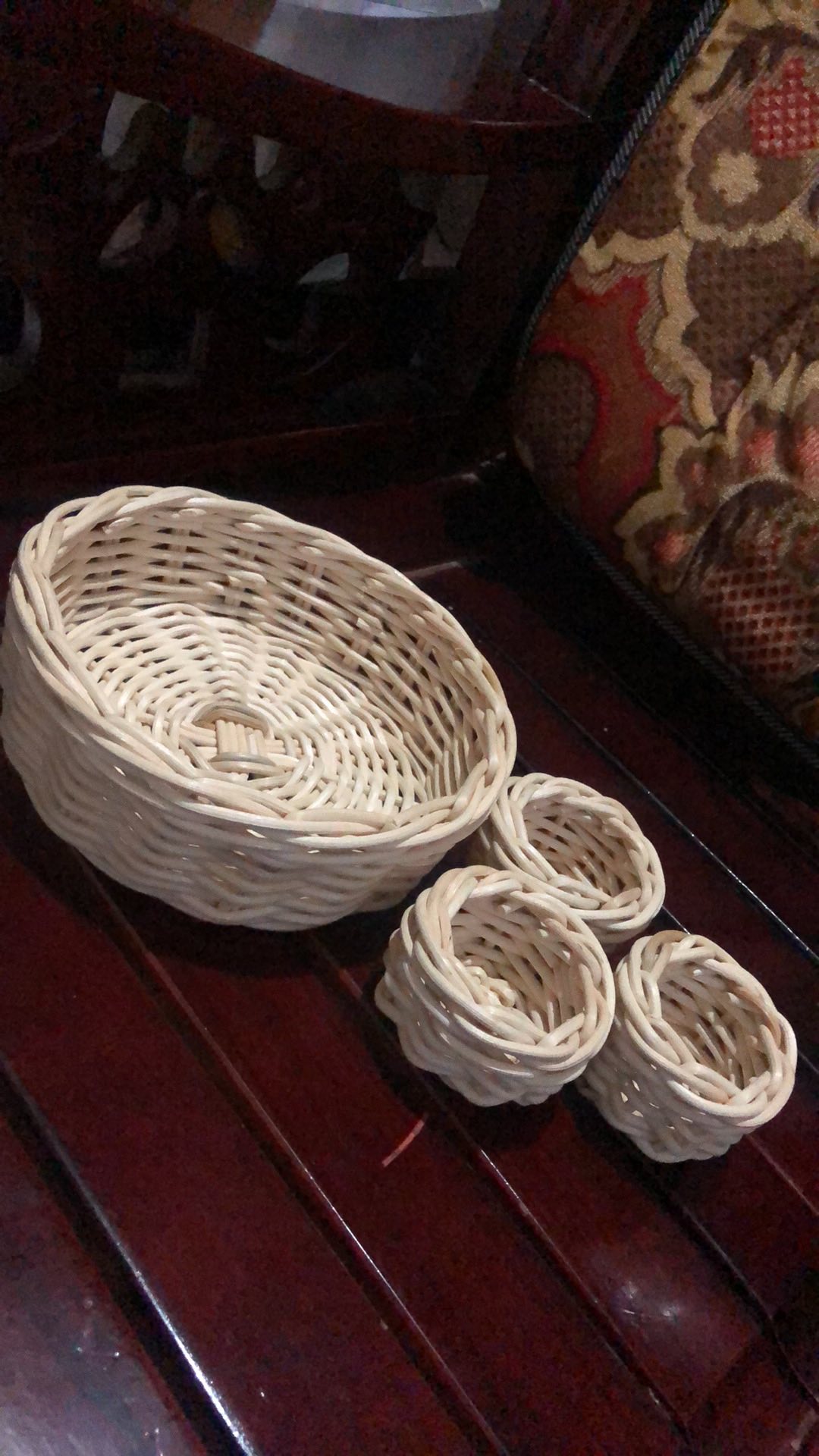 Keranjang Rotan Bulat Hampers/parcel  20x20x7 Cm - Sovenir Murah