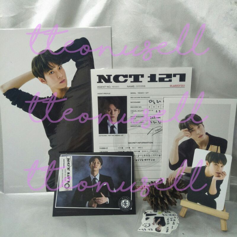 [READY] NCT 127 Doyoung Taeyong Yuta Taeil Season Greetings Photocard PC Benefit Ktown