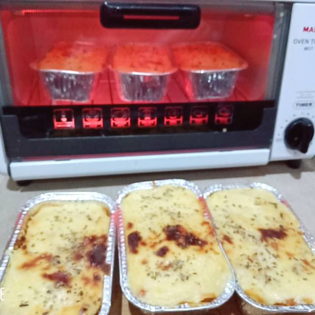 

Baked spaghetti cheese super mirip brulee