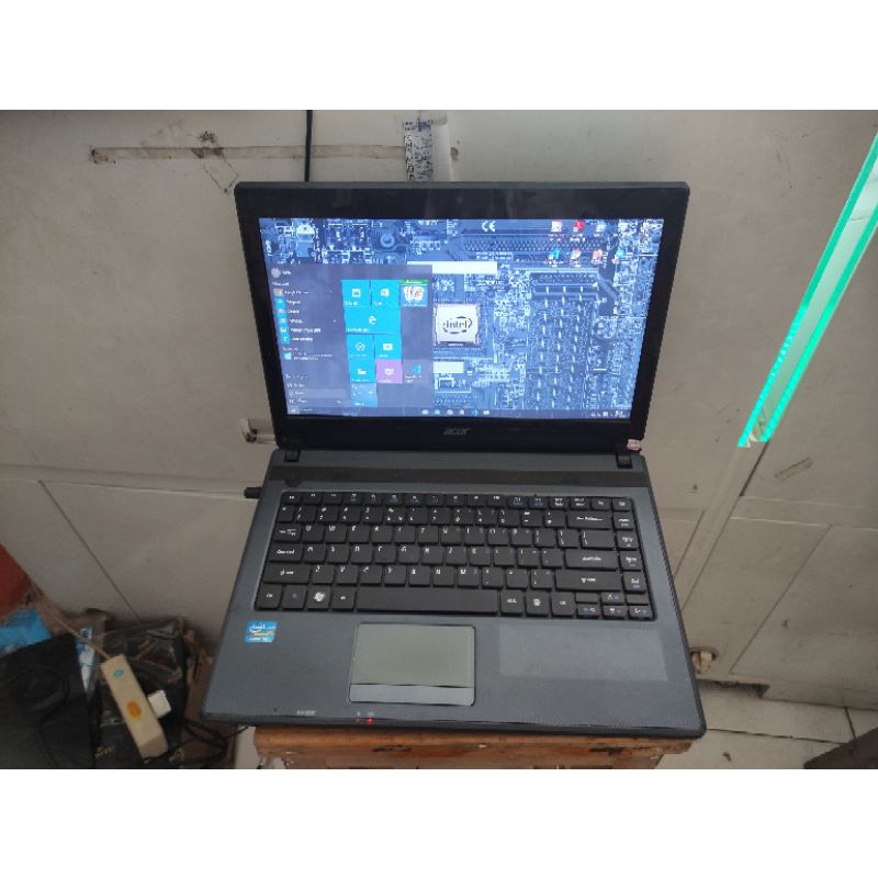 Laptop Acer Aspire 4349 Ram 4gb HDD 320gb core i5 Di obralll