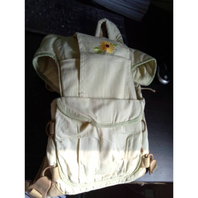 Gendongan baby carrier Aprica murah