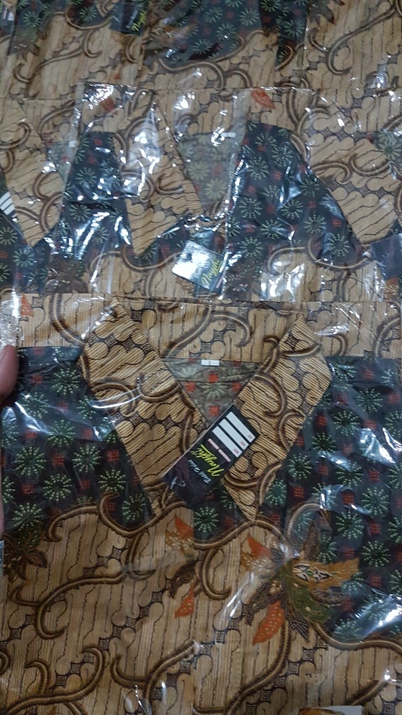 Kemeja Batik Pria Modern Sogan Seno Sakti Diskon Murah Grosir Nyala Batik Hrb026 Hits
