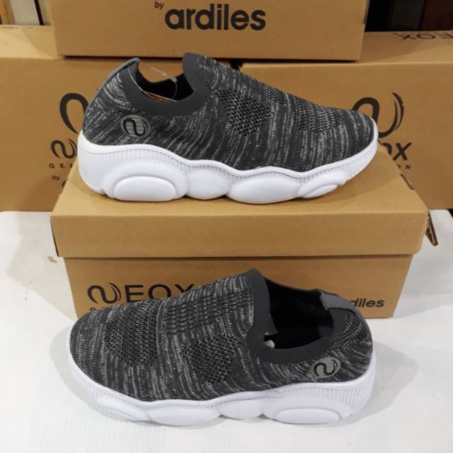 Sepatu slip on anak ARDILES NEOX original