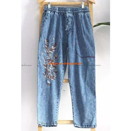 Celana Bordir Daun Pinggang Karet Warna Snow Blue Boyfreind Jeans Wash