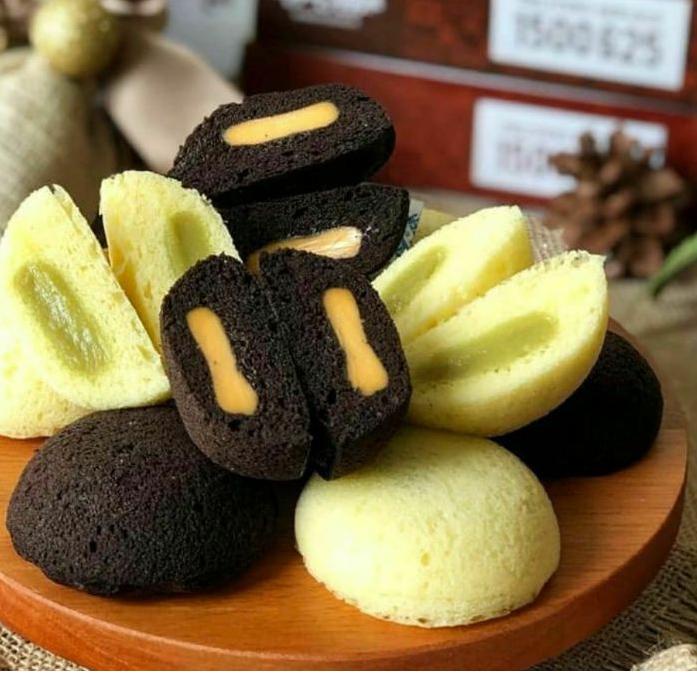 

Bakpia Kukus Tugu Jogja ,,