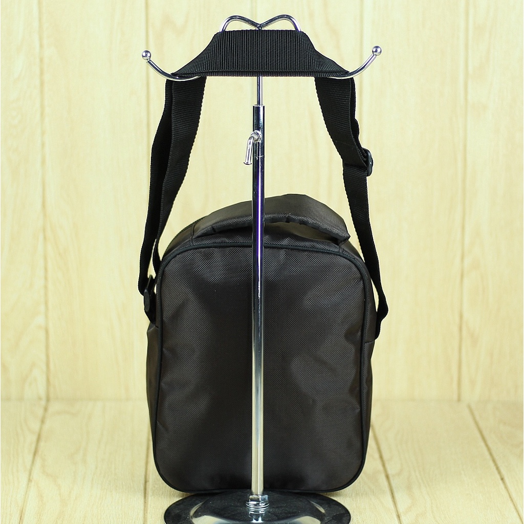 Tas Selempang Laki-Laki Slempang Keren Simple Cowok Kekinian Trendy Slingbag Hangout Travelling