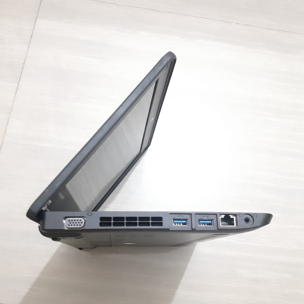 Laptop Leptop Second seken Bekas LE ThinkPad Core I3 RAM 6GB murah berkualitas mulus