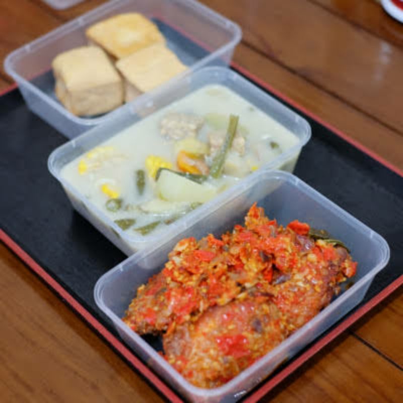 

family chatering!!!! Daily cathering bandung /murah/halal/enak