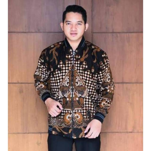 Jaket batik sragenan full furing batik modern