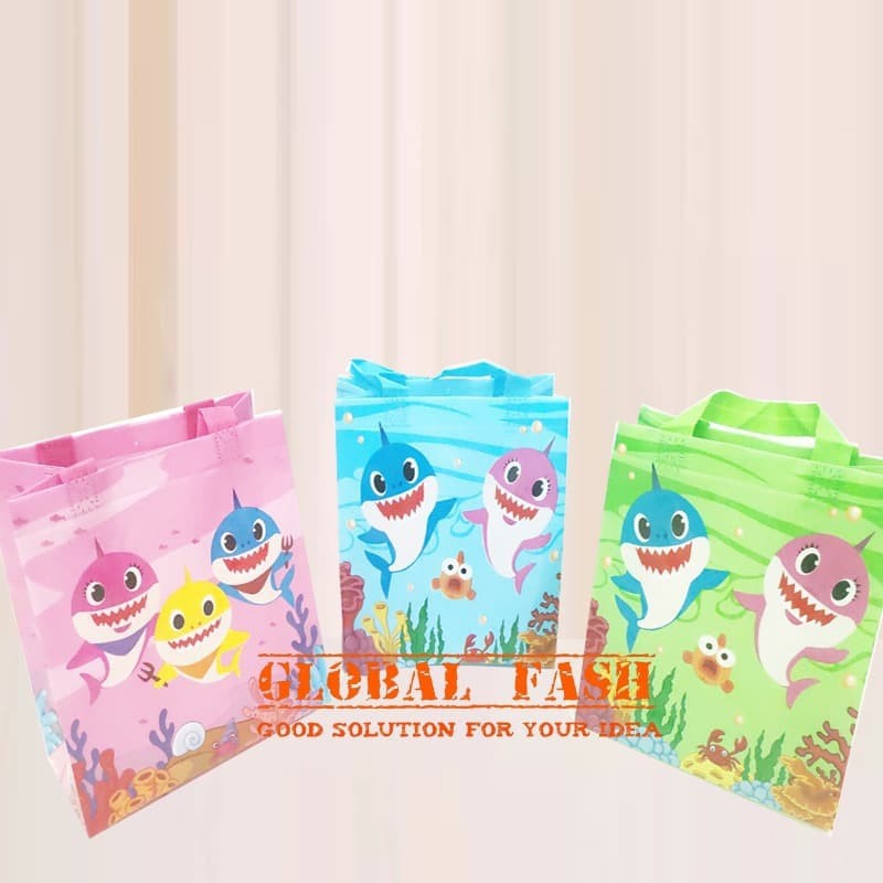 

Tas baby shark S / Goodie Bag / Tas Ulang Tahun / tas souvenir murah / anti air