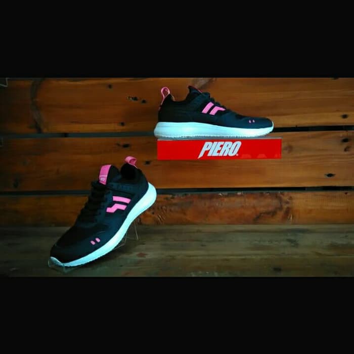 SEPATU PIERO JOGGER EVO HITAM/PINK