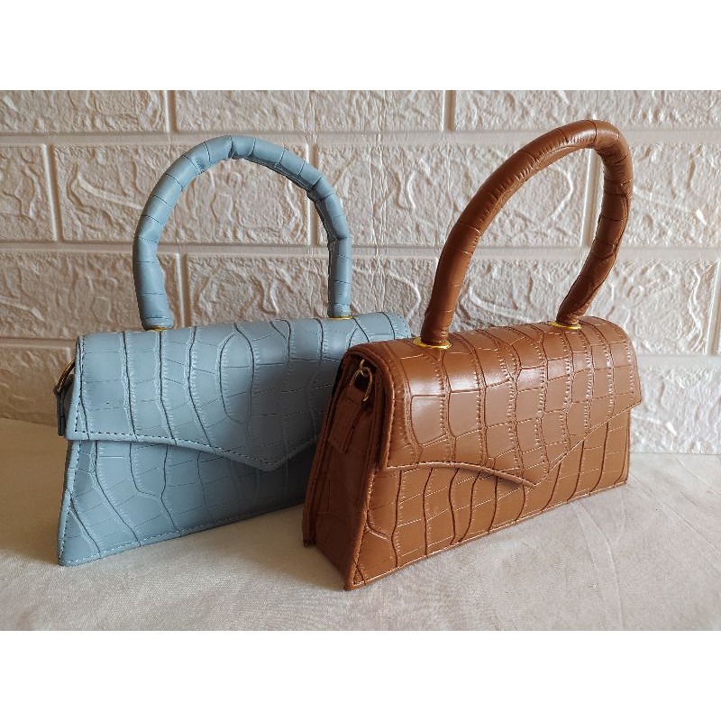 Slingbag Alisya / Slingbag Wanita / Handbag