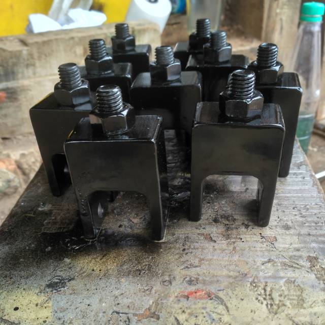 peninggi shock belakang cb150r