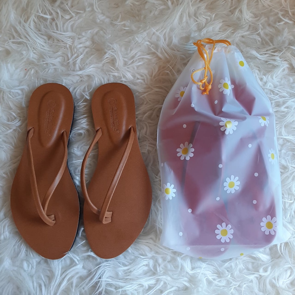 sandal wanita flet slip on golden ways isrin Isran colection-4