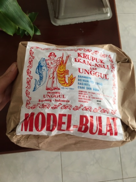 Kerupuk Ikan Cap Unggul 1kg Model Bulat / Krupuk Ikan Panggul Model Bulat 1kg