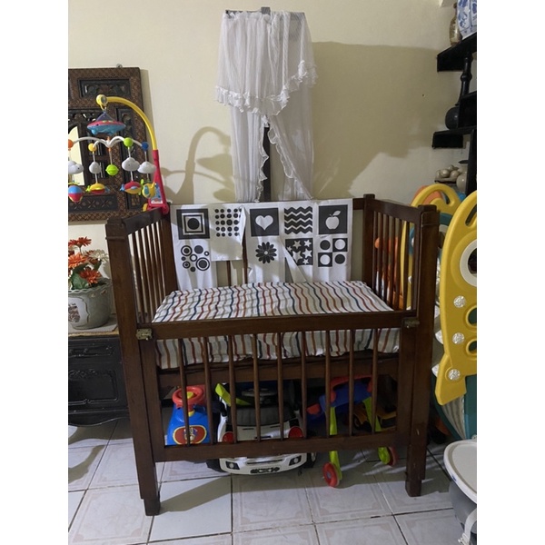 tempat tidur bayi kayu jati box antik / box bayi / murah
