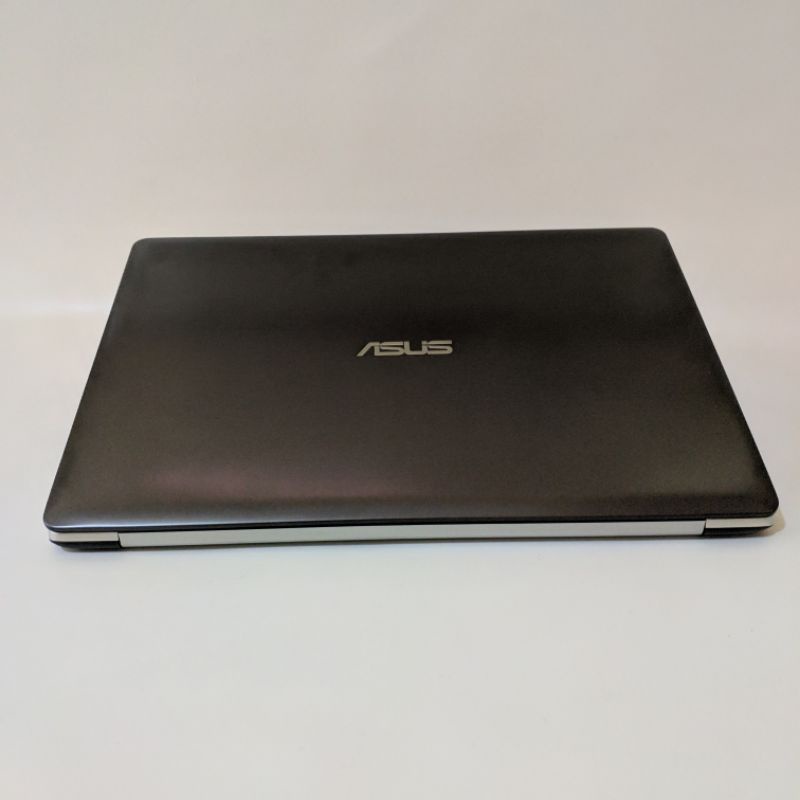 laptop Touchscreen layar lebar asus vivobook s551lb - core i7 - Dual vga Nvidia GT740m - 15.6 inc