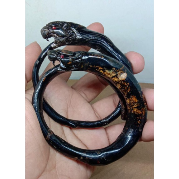 gelang akar Bahar ukir macan