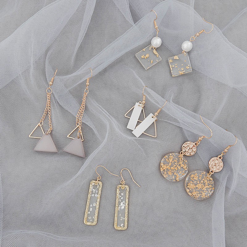 [littlecrab] Anting Wanita Korea Emas Rantai Bling Anting Elegan Simple Persegi Bujur Sangkar Putih Permata Gold Woman Earrings Emas Permata Anting Berkualitas Korean Style