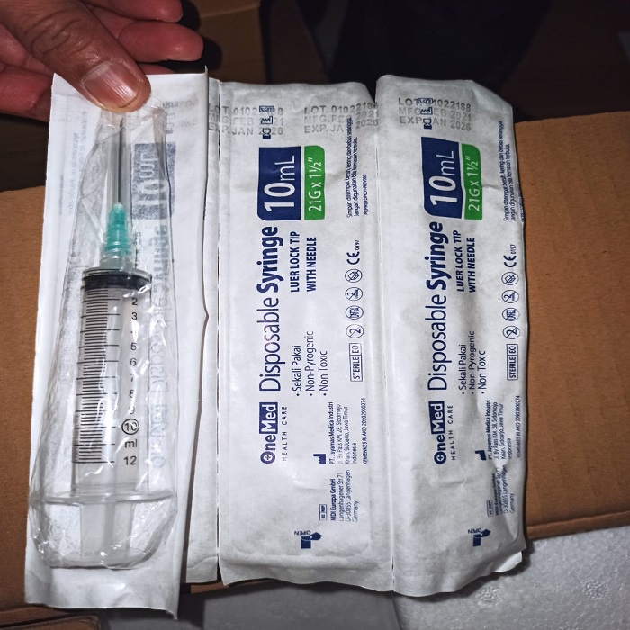 Spuit Alat Suntik onemed 10 ml