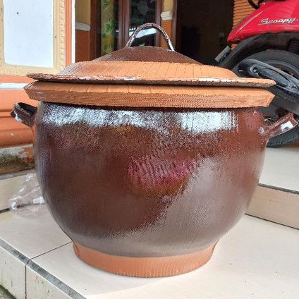 Bak Sampah Karet JUMBO  / Tempat Sampah JUMBO dr Ban Bekas