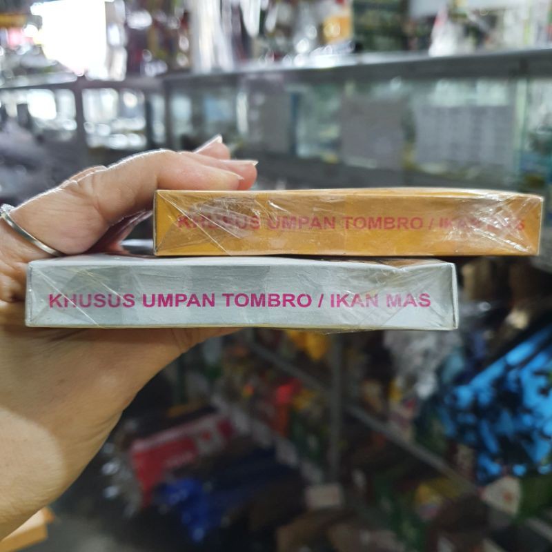 PELET / UMPAN TOMBRO KUNING PUTIH/UMPAN SUPER TOMBRO