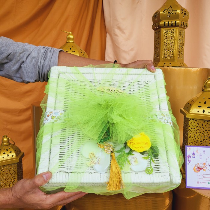 

Paket box hampers lebaran parcel idul fitri ramadhan kue kering 248