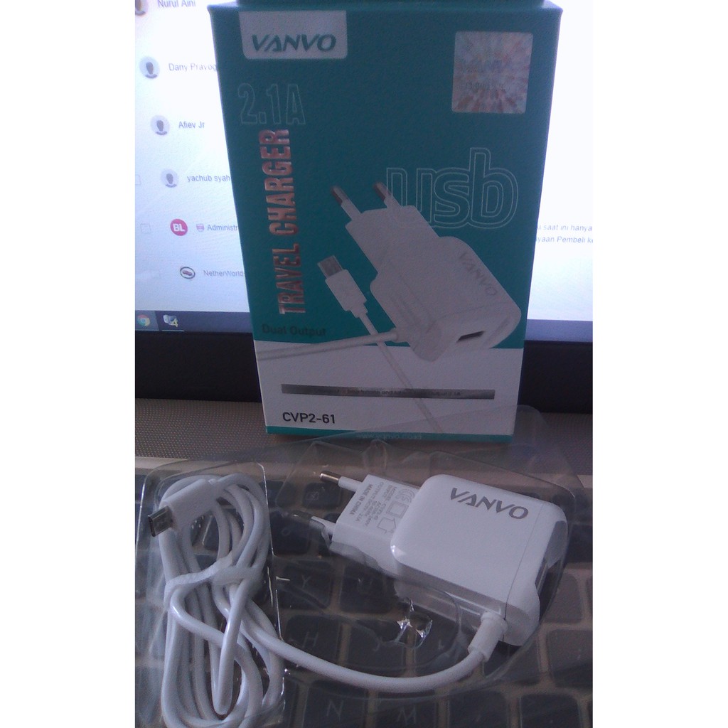 Charger Vanvo dual usb 2.1A