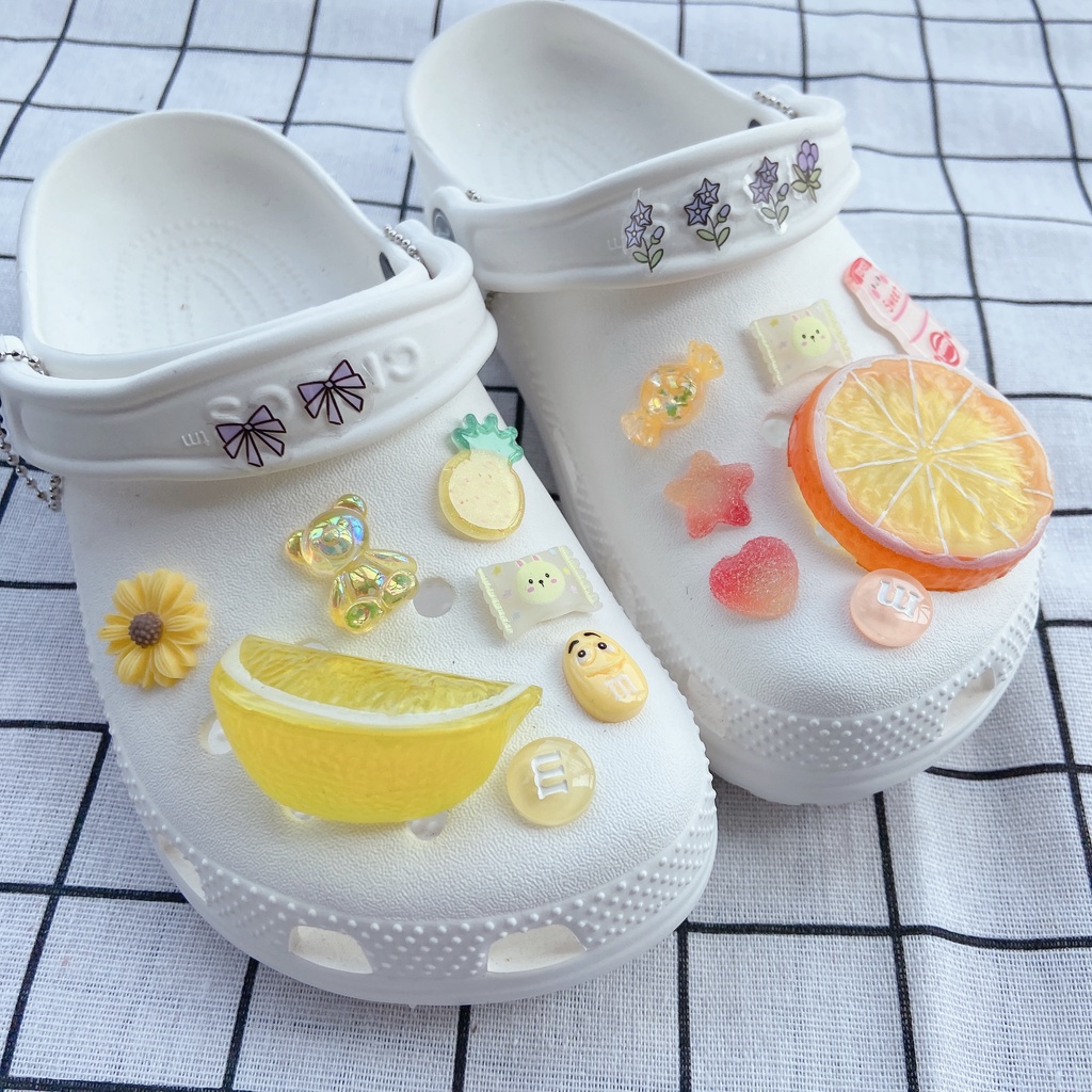 Charms Charms Bentuk Kartun Crocs Untuk Dekorasi Sepatu