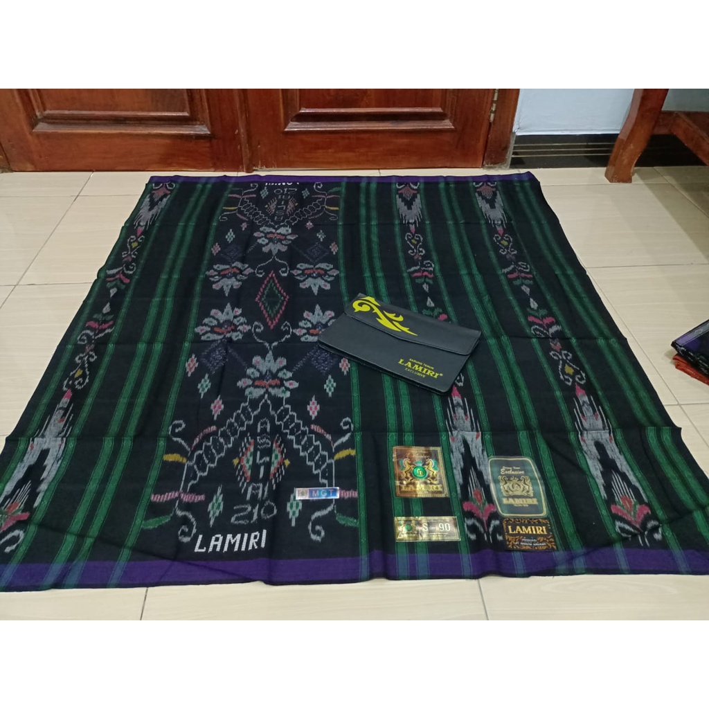 SARUNG LAMIRI MGT MESRES SUPER