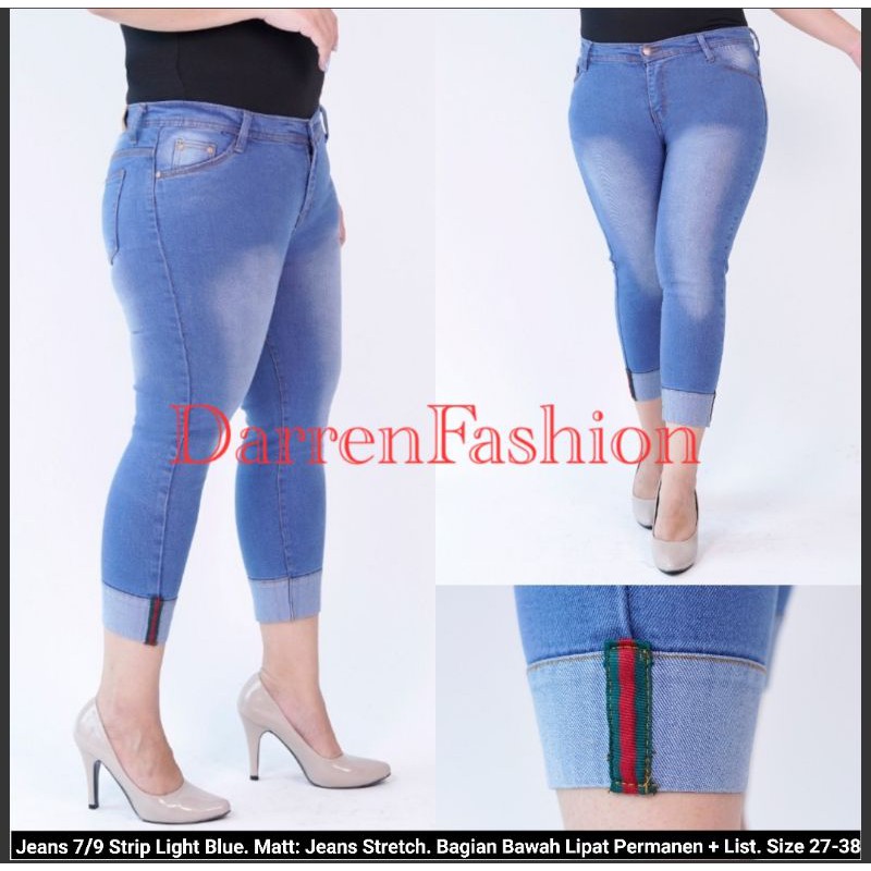 Celana Jeans Wanita  7/9 Lipat Strip Light Blue . Jeans 7/9 Strip Light Blue Murah