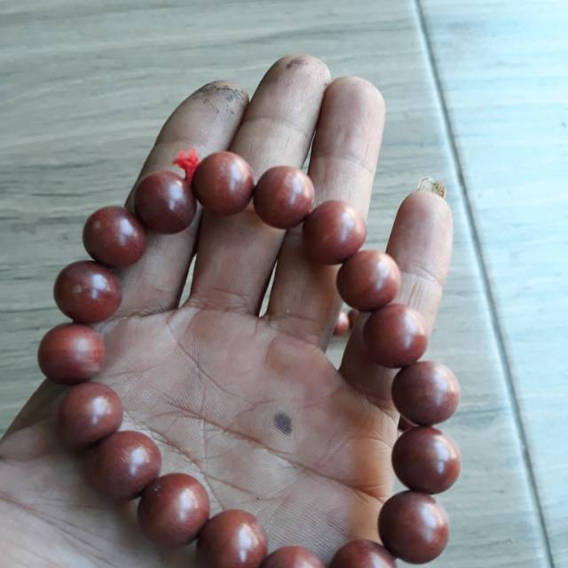 Gelang kayu kembang kantil merah 12 mm