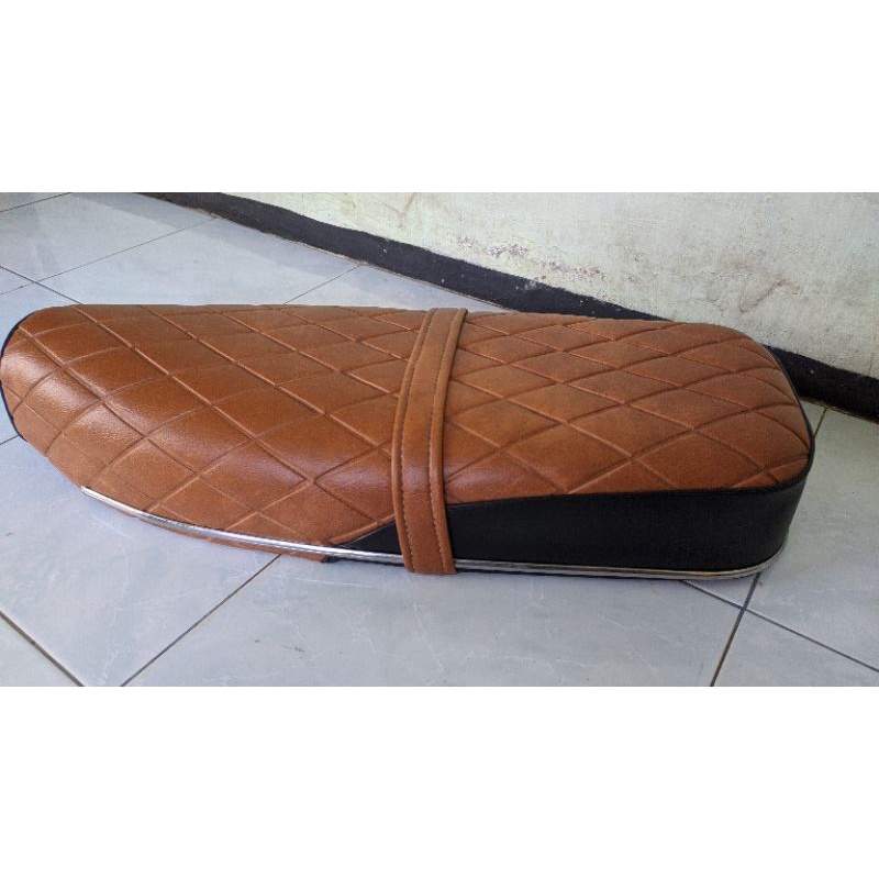 jok honda c70 panjang custom