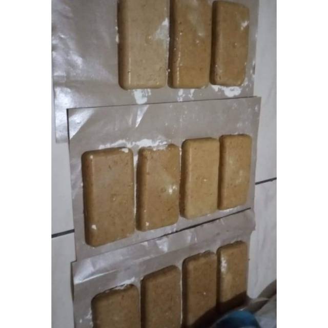 

Geplak makanan khas betawi minimal beli 3 pcs