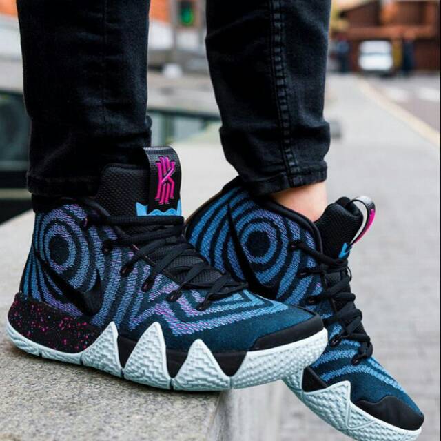 kyrie nike 4