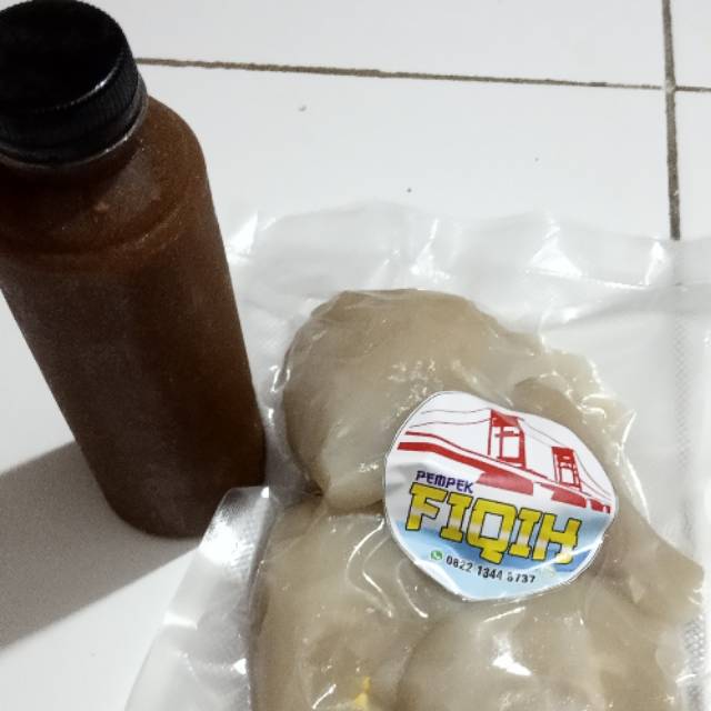 

Pempek kapal selam