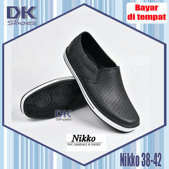 DK Shoes - Nikko 8120 Bintik / Sankyo 38-43 Sepatu Karet Laki Hitam Murah