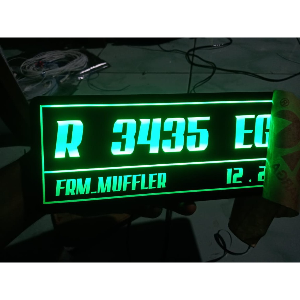 PLAT NOMOR  MOTOR VARIASI AKRILIK NYALA LED