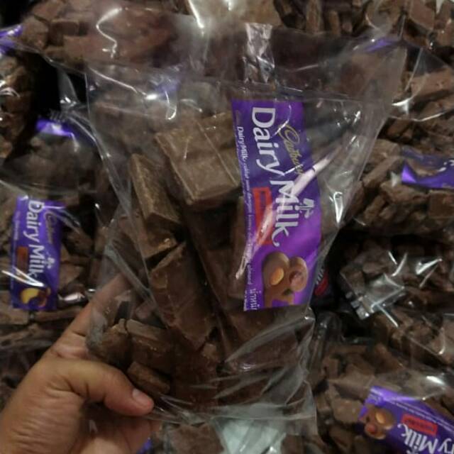 Patahan cadbury 500gr