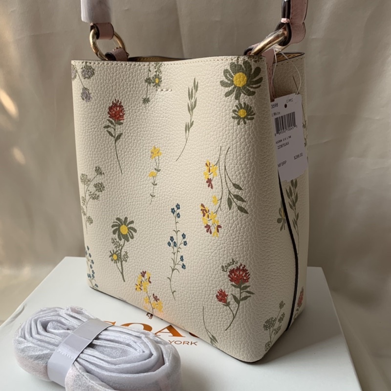 Coach Small Town Bucket Bag With Spaced Wildflower Print (C3598)