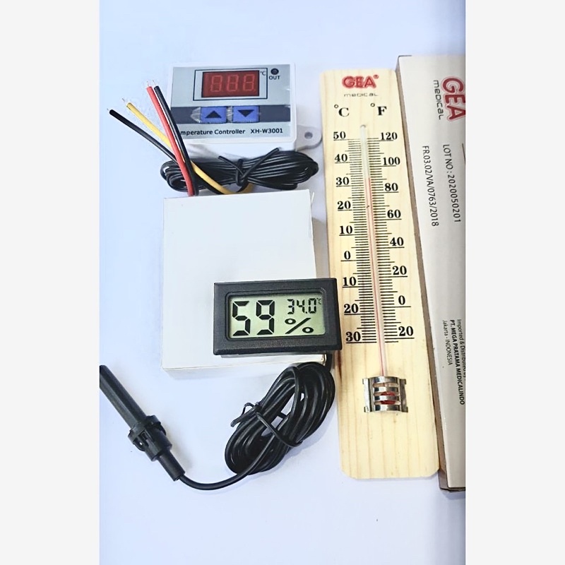 PAKET TERMOSTAT DIGITAL PENETAS TELUR INKUBATOR KELEMBAPAN TERMOMETER KAYU HYGROMETER TERMOMETER THE