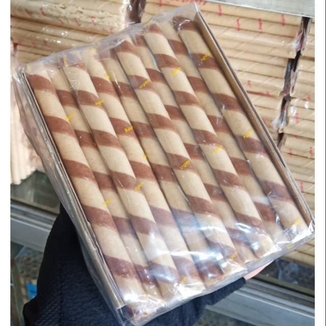 

Waferstick Rasa Coklat Kogen | 5 Bungkus | Astor Khong Guan | Wafer Roll.